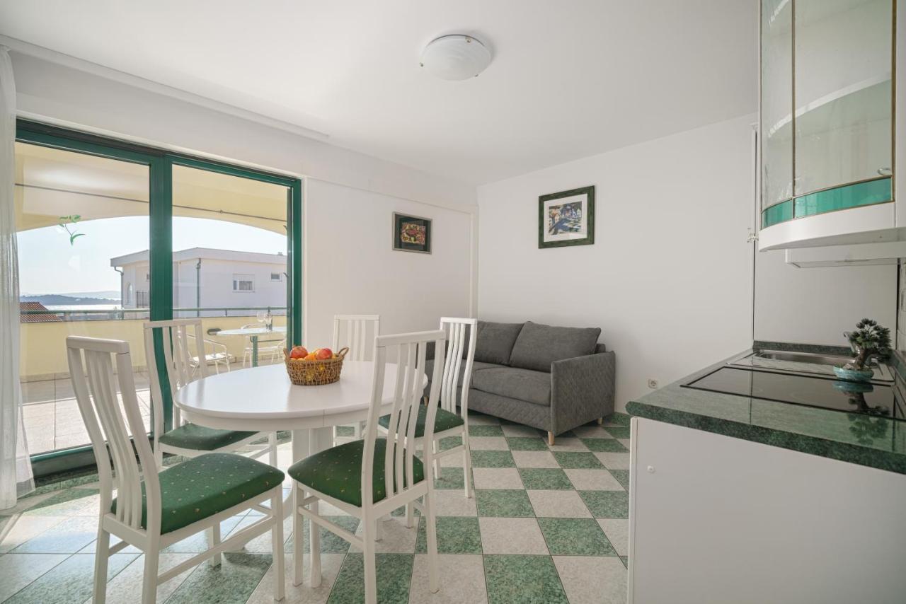 Villa David Vodice Kültér fotó