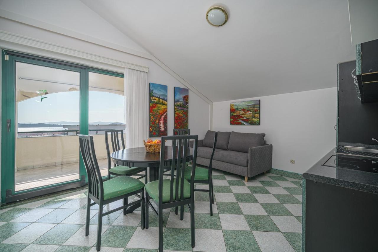 Villa David Vodice Kültér fotó