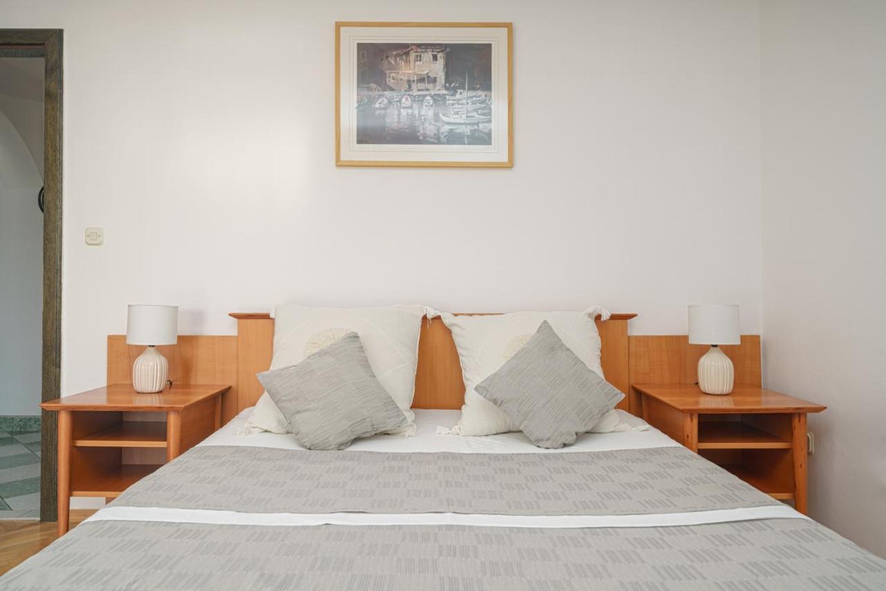 Villa David Vodice Kültér fotó