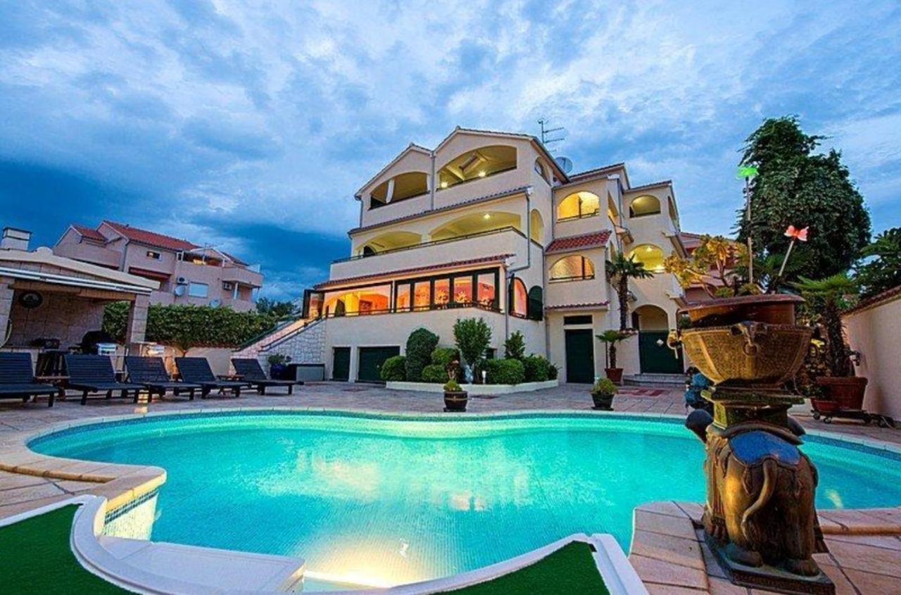 Villa David Vodice Kültér fotó