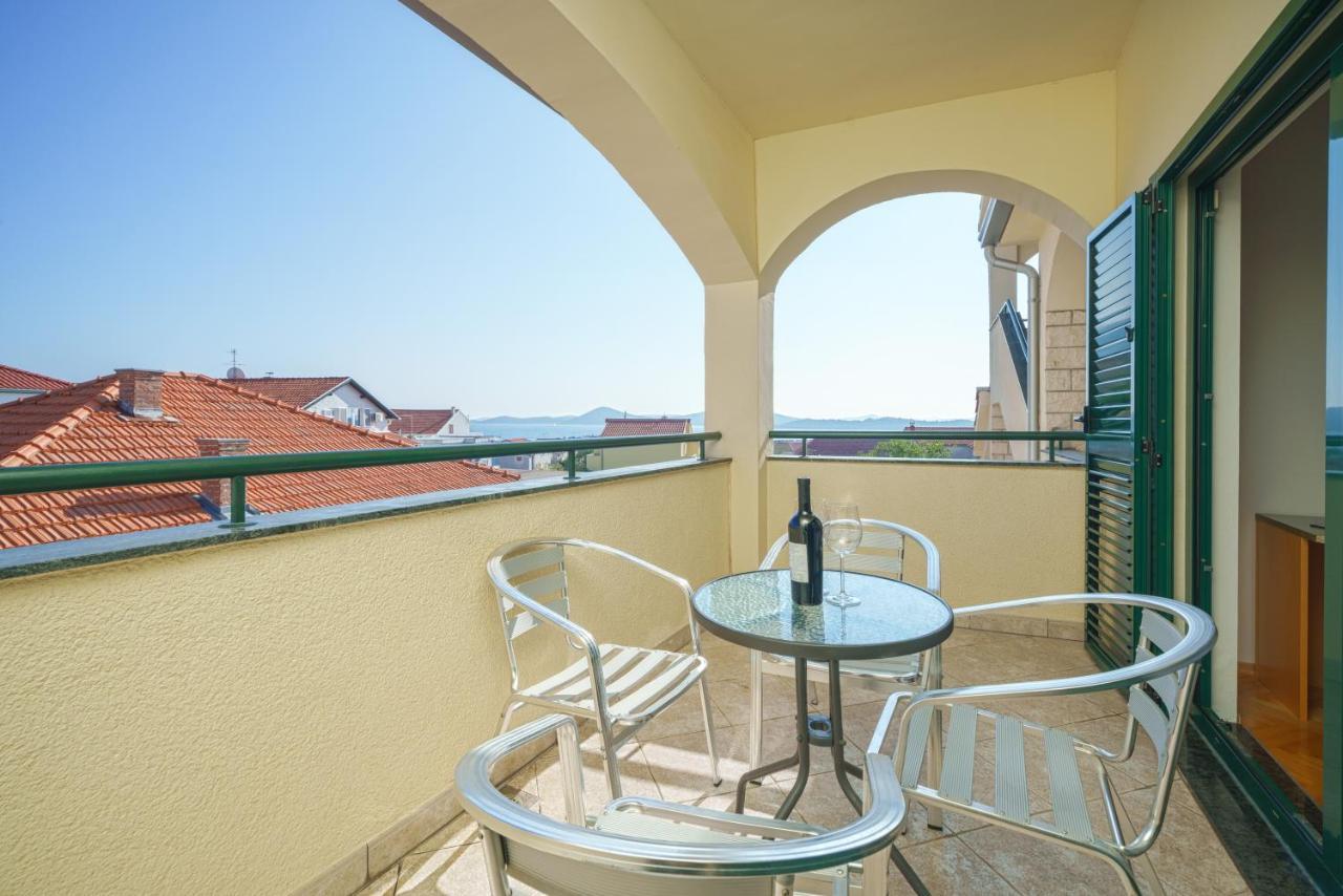 Villa David Vodice Kültér fotó